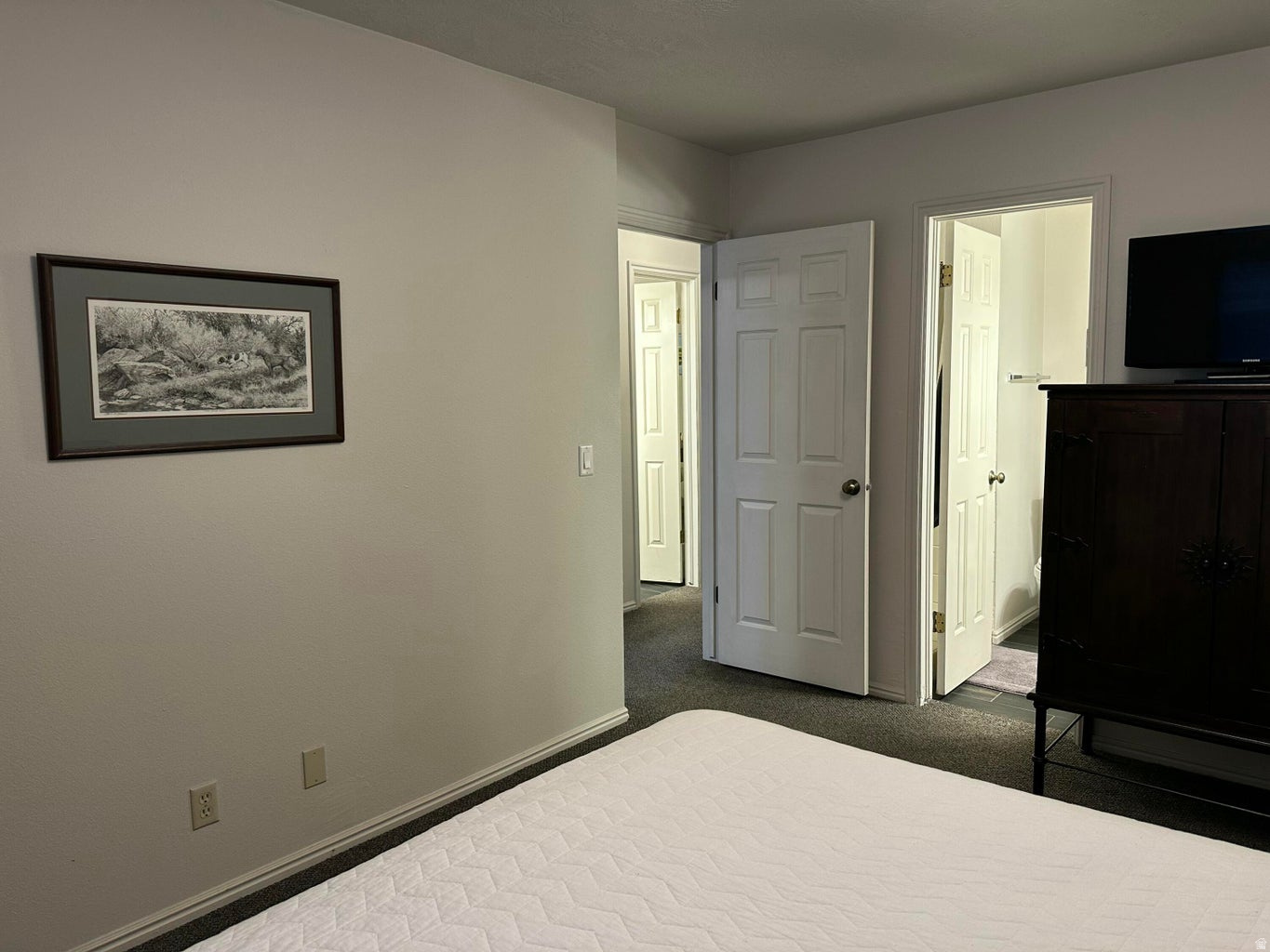 VILLAGE PARK TH - Residential