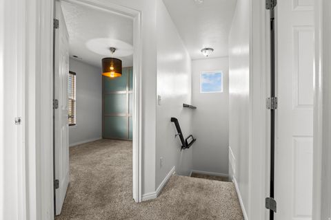 Tiny photo for 7841 N SADDLEBACK DR, Eagle Mountain, UT 84005 (MLS # 2125363)