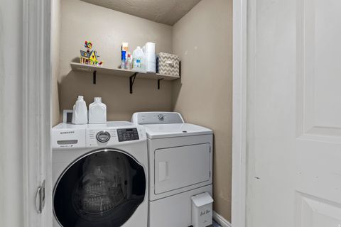 Tiny photo for 7841 N SADDLEBACK DR, Eagle Mountain, UT 84005 (MLS # 2125363)