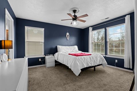 Tiny photo for 7841 N SADDLEBACK DR, Eagle Mountain, UT 84005 (MLS # 2125363)