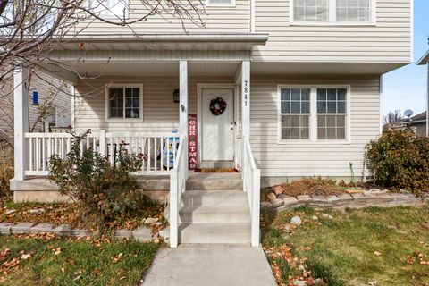 Tiny photo for 7841 N SADDLEBACK DR, Eagle Mountain, UT 84005 (MLS # 2125363)