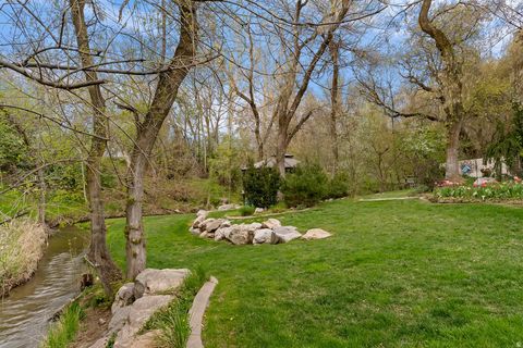 Tiny photo for 163 E 1400 S, Kaysville, UT 84037 (MLS # 2147320)