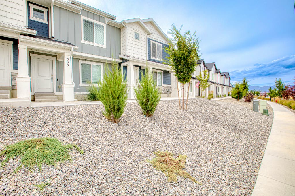 Photo of 303 E SERENITY AVE #1018, Tooele, UT 84074 (MLS # 2179459)