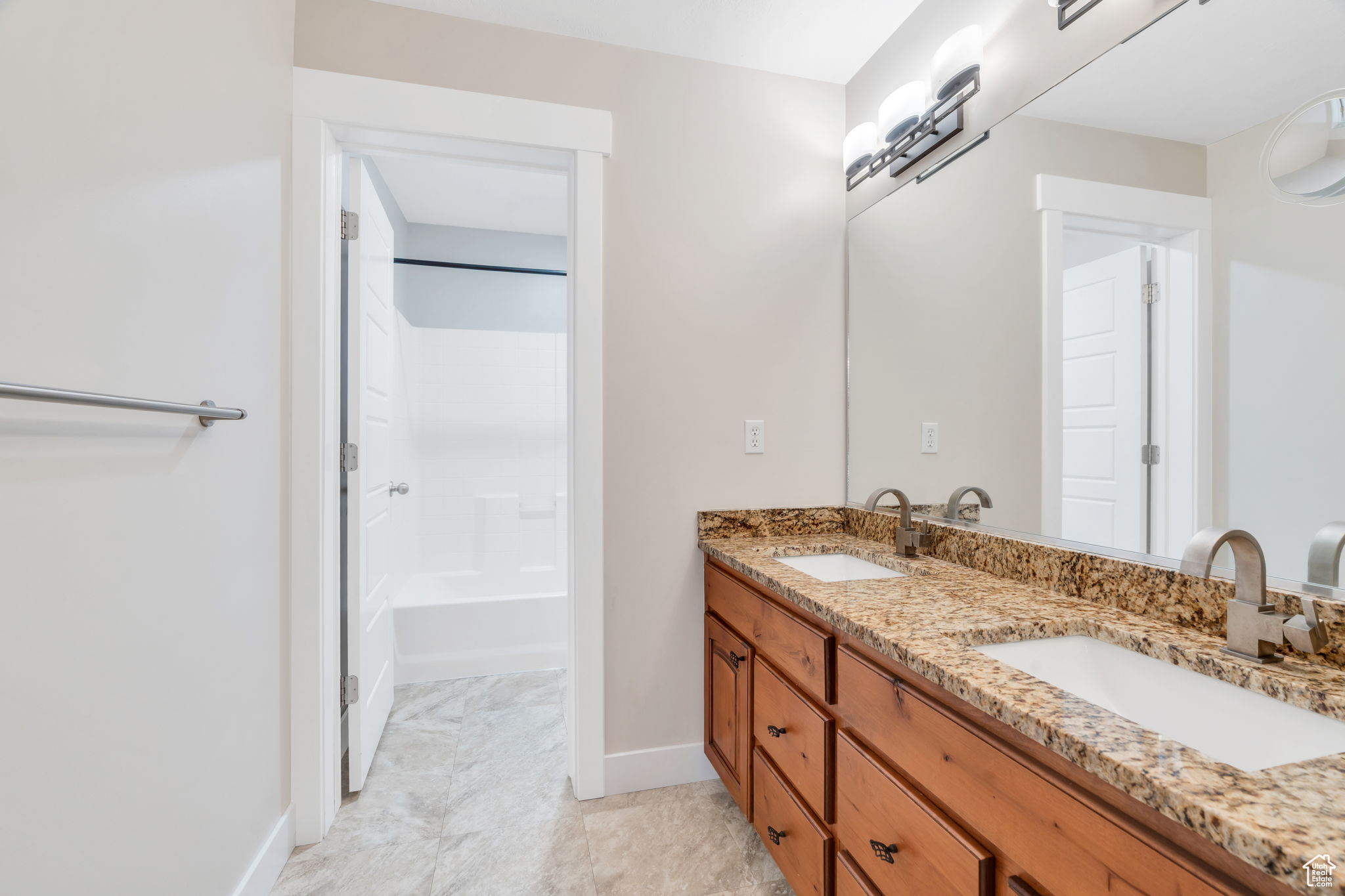 SPRING CREEK RANCH - Residential