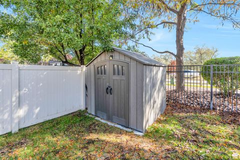 Tiny photo for 1421 S DRAGONFLY DR, Lehi, UT 84043 (MLS # 2118462)