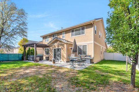 Tiny photo for 1421 S DRAGONFLY DR, Lehi, UT 84043 (MLS # 2118462)