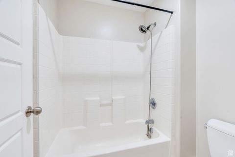 Tiny photo for 1421 S DRAGONFLY DR, Lehi, UT 84043 (MLS # 2118462)