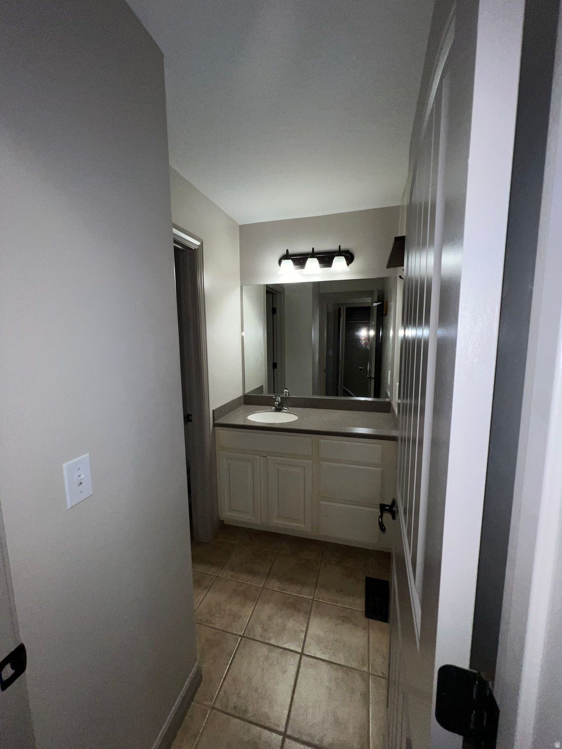 GATEWAY VILLAGE SUBD - Residential