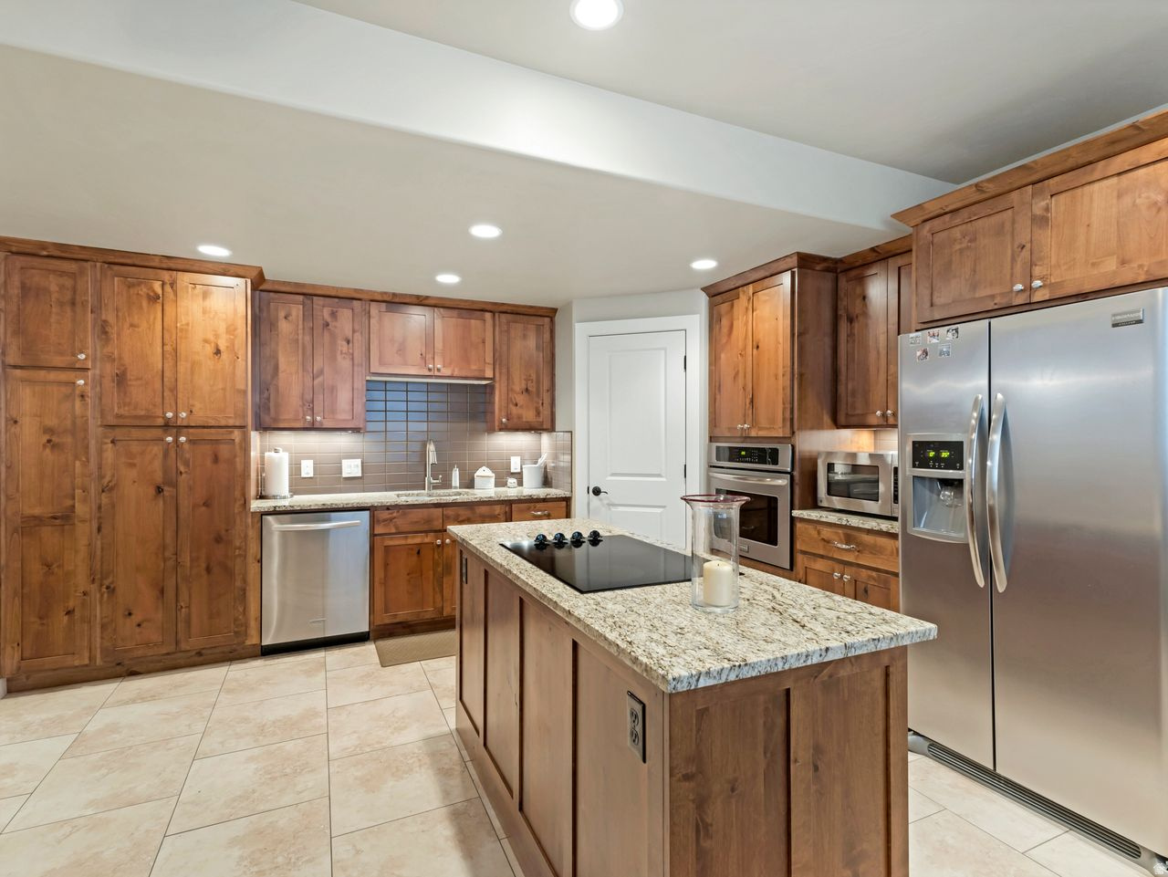 SHADY MEADOWS - Residential