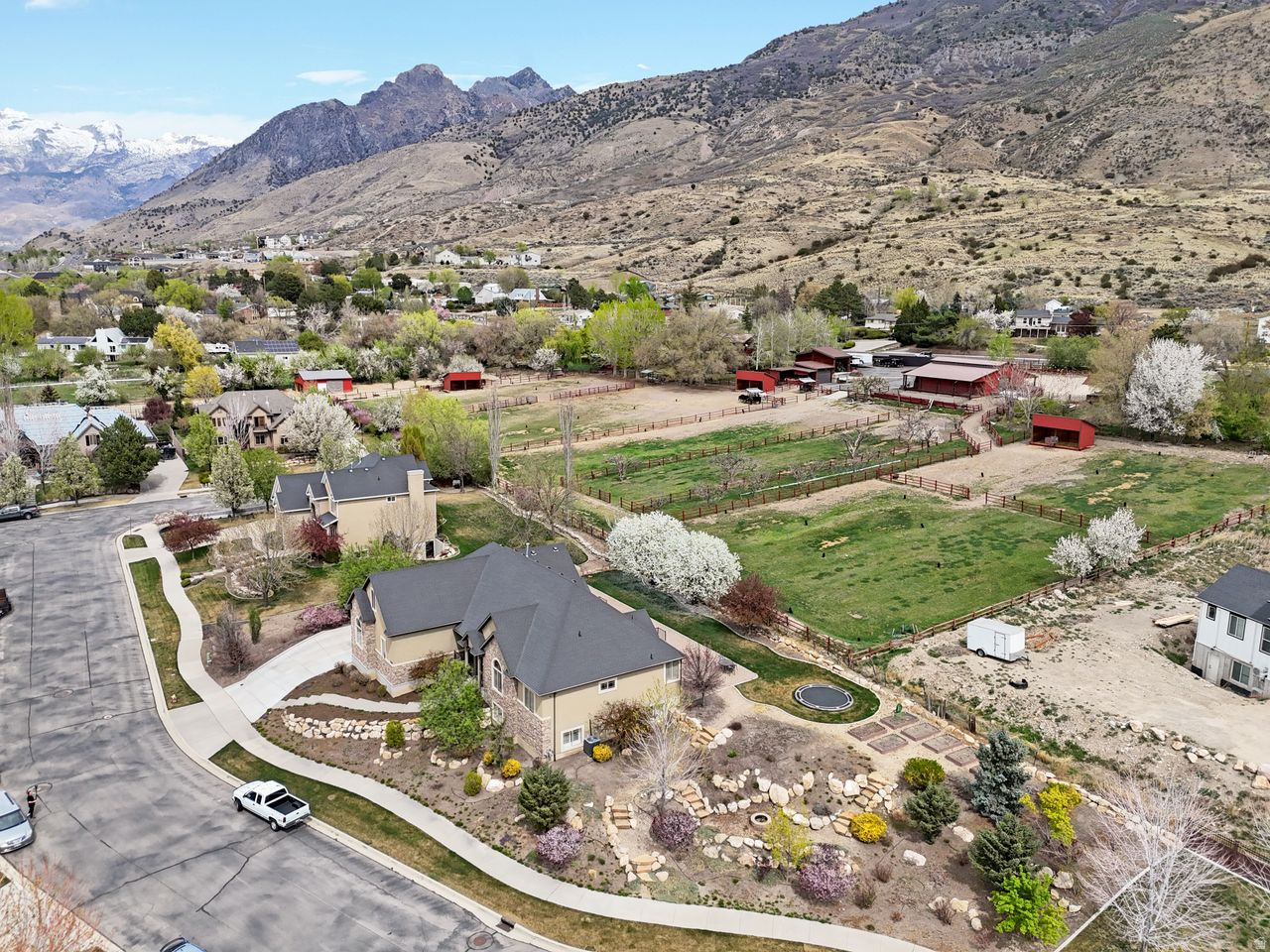 SHADY MEADOWS - Residential