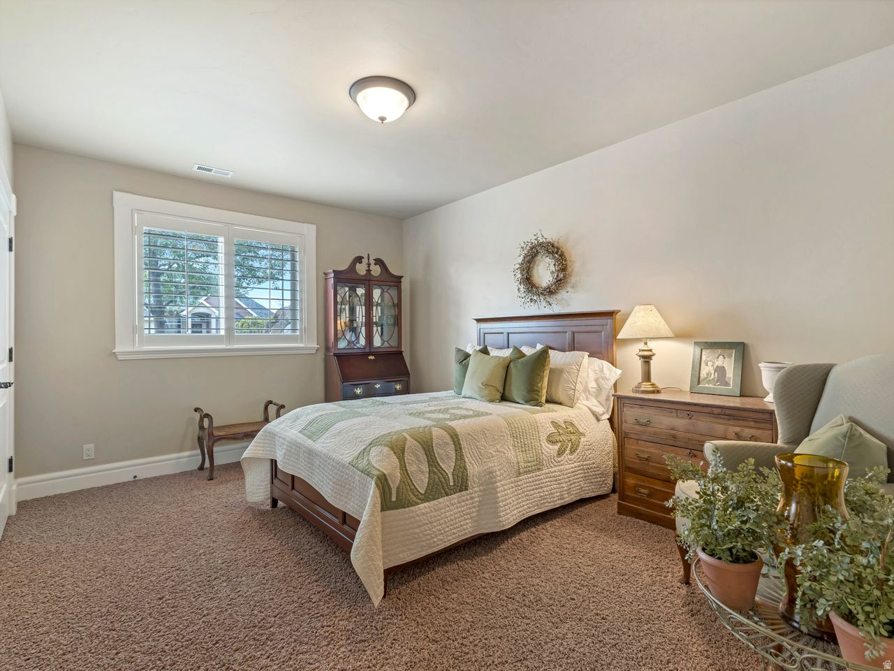 SHADY MEADOWS - Residential