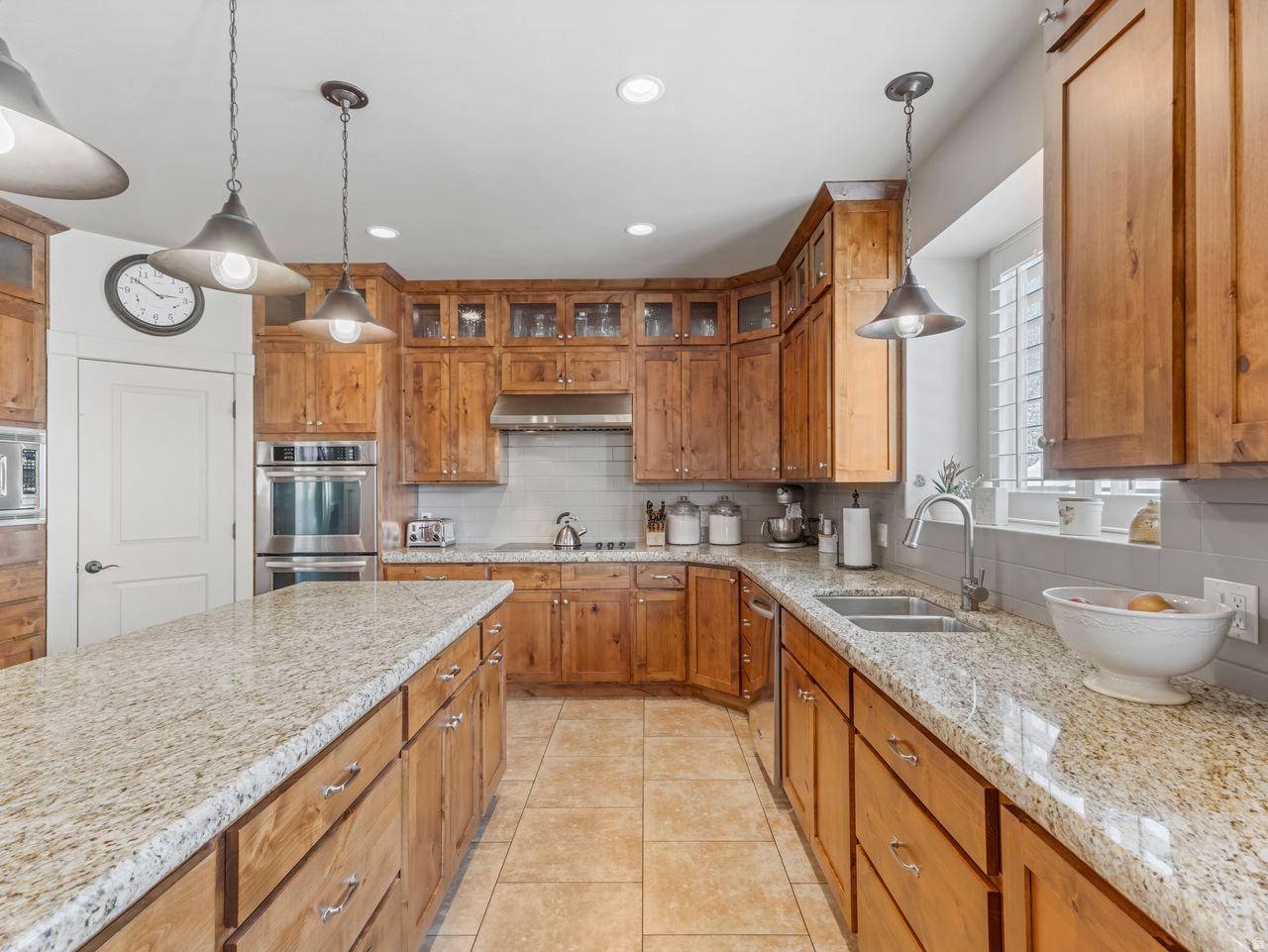 SHADY MEADOWS - Residential