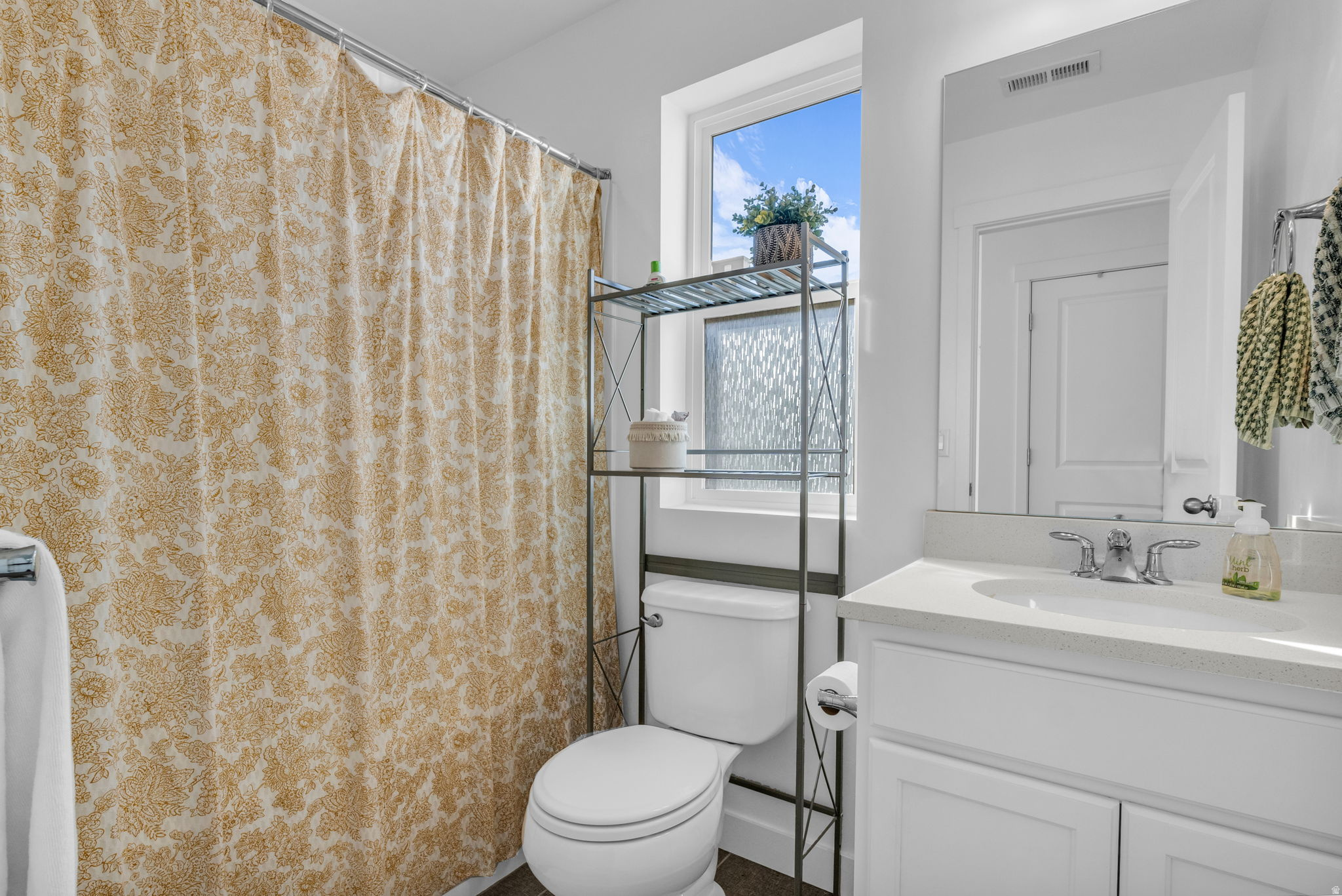 DAYBREAK VILLAGE - Residential