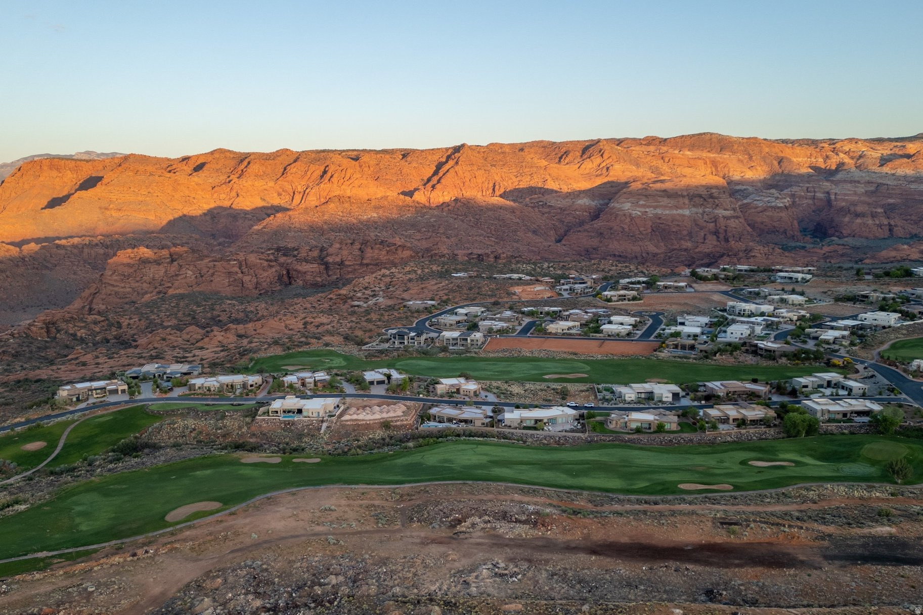 LEDGES OF ST GEORGE - Residential
