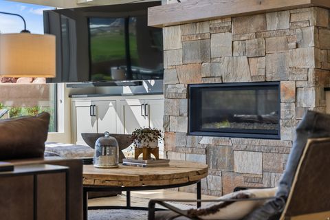 Tiny photo for 4850 N PETROGLYPH DR, Saint George, UT 84770 (MLS # 2129742)