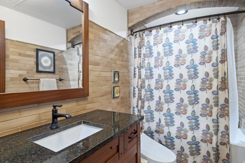 Tiny photo for 1167 E BRIAR AVE, Provo, UT 84604 (MLS # 2174061)