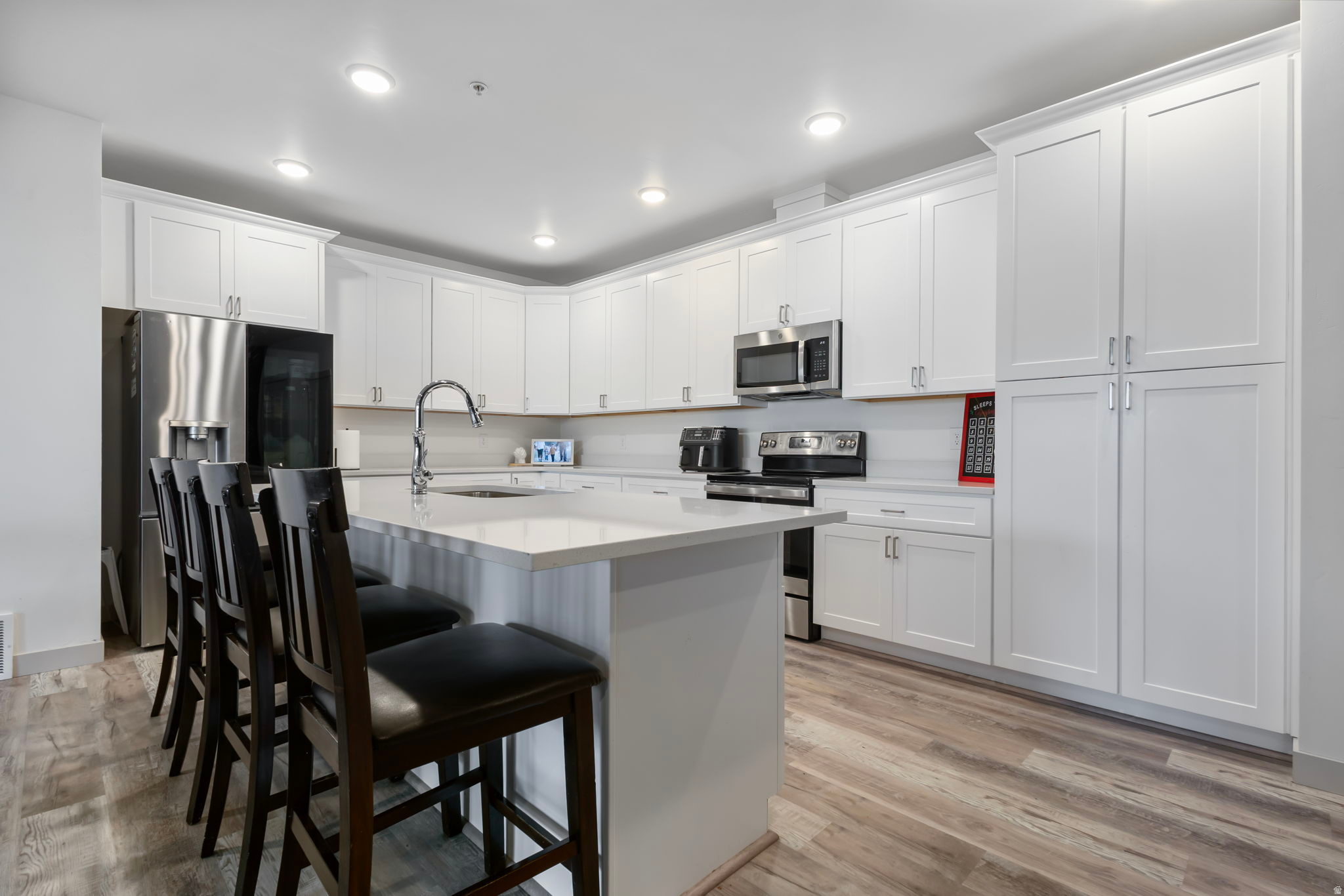 JORDAN HEIGHTS - Residential