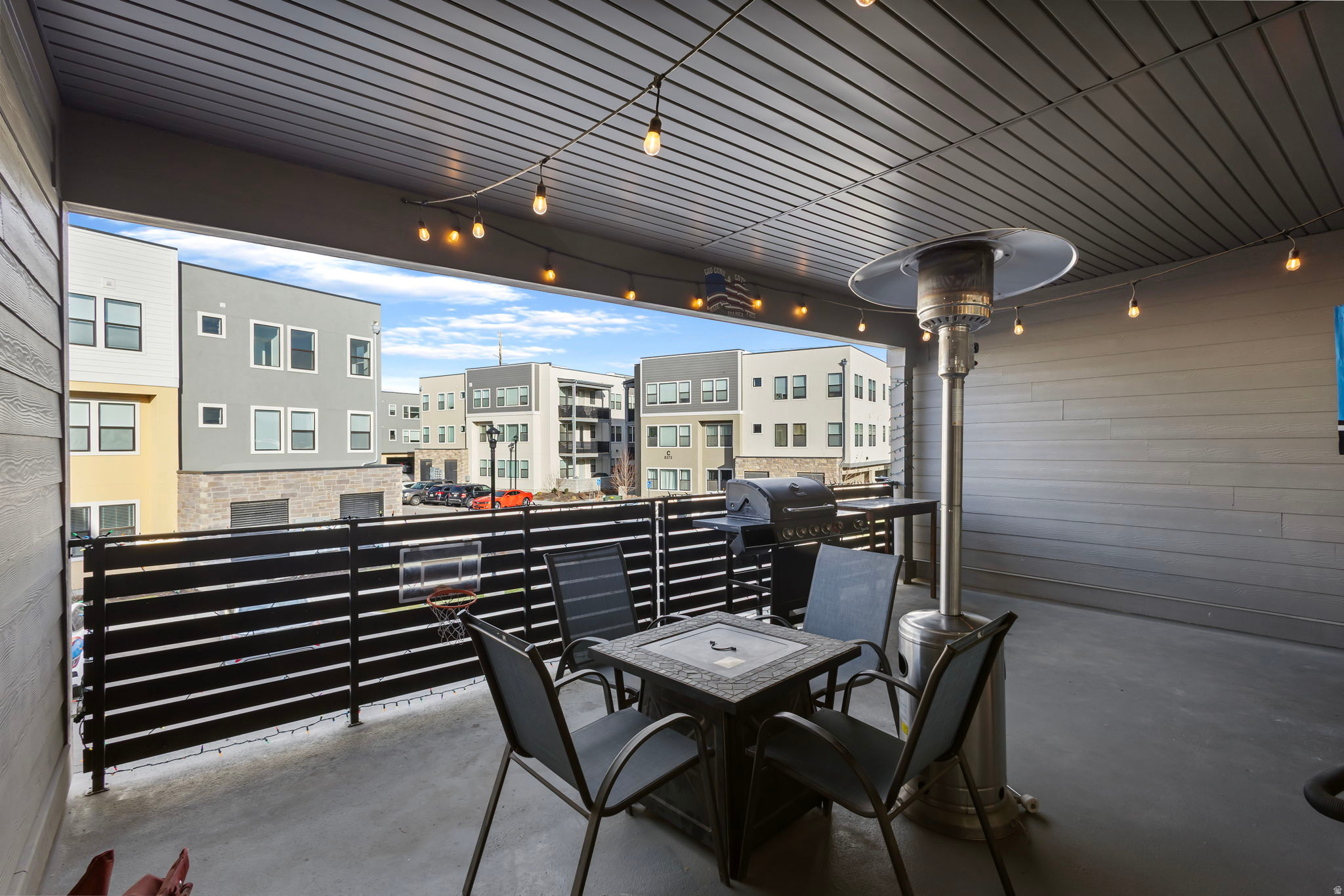 JORDAN HEIGHTS - Residential