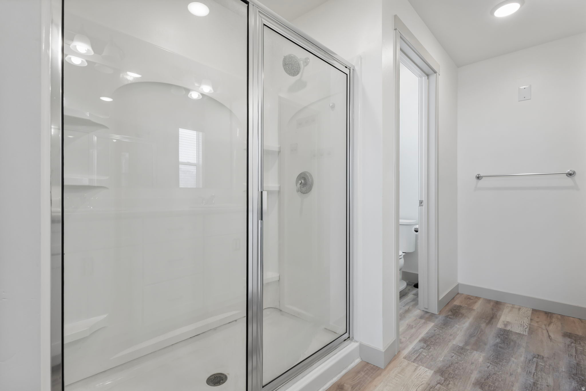 JORDAN HEIGHTS - Residential