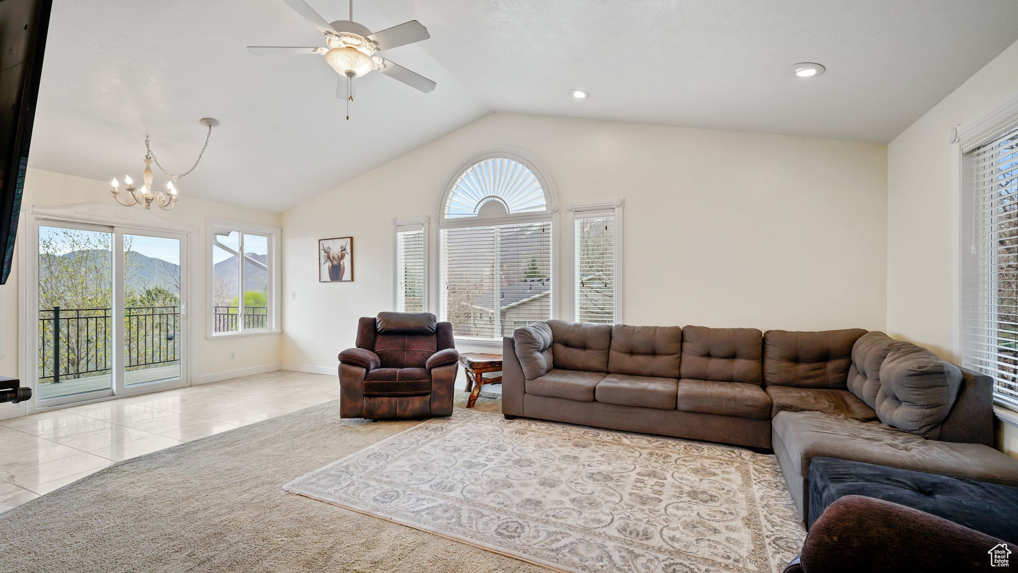 THE OAKS - Residential