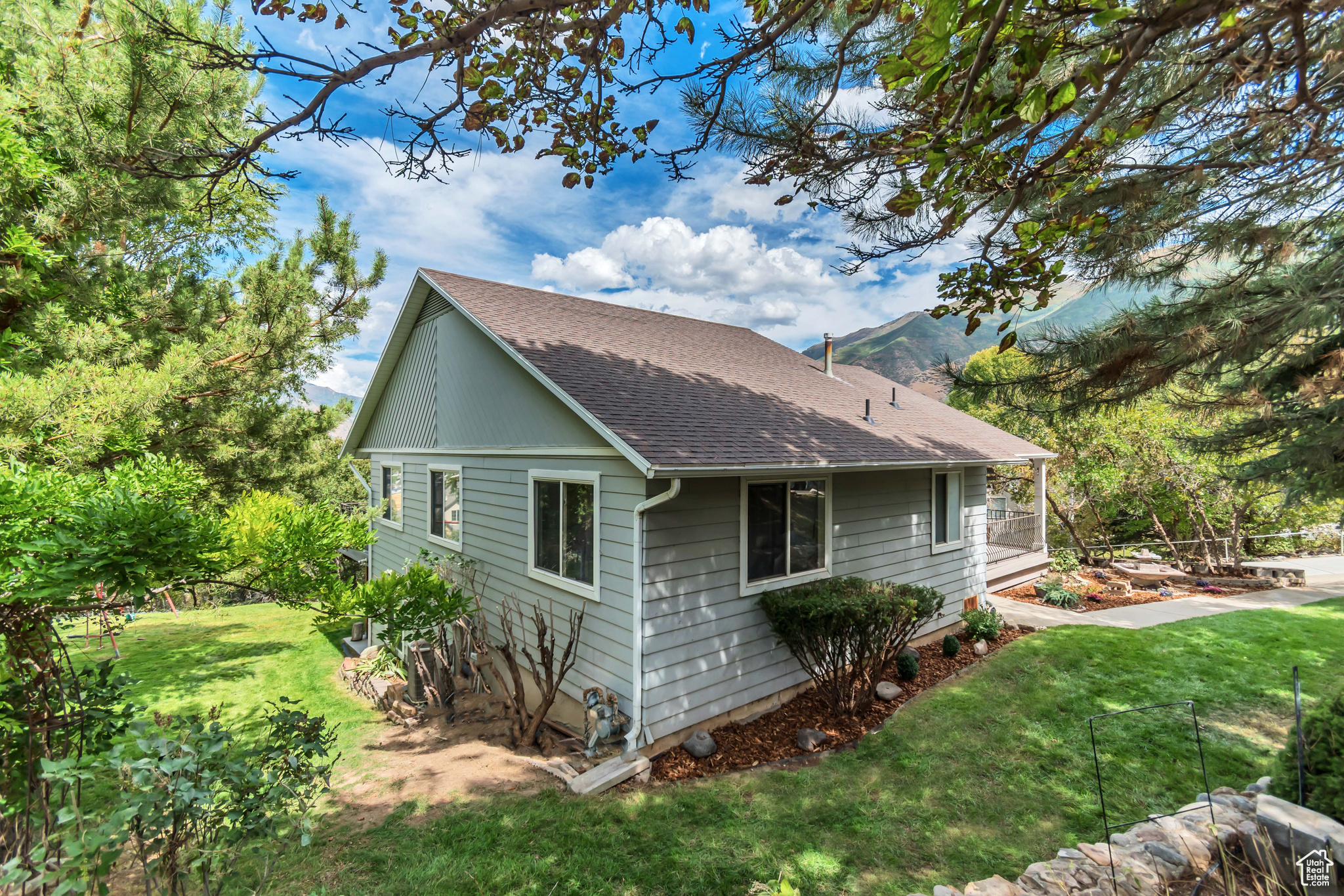 THE OAKS - Residential