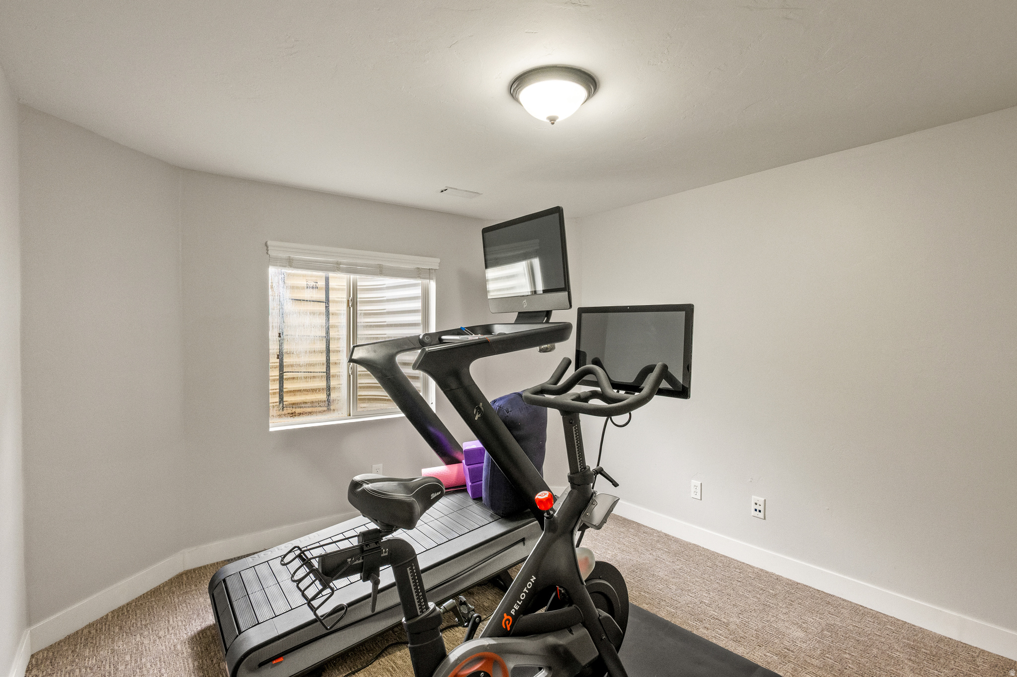 SHADOW RIDGE - Residential
