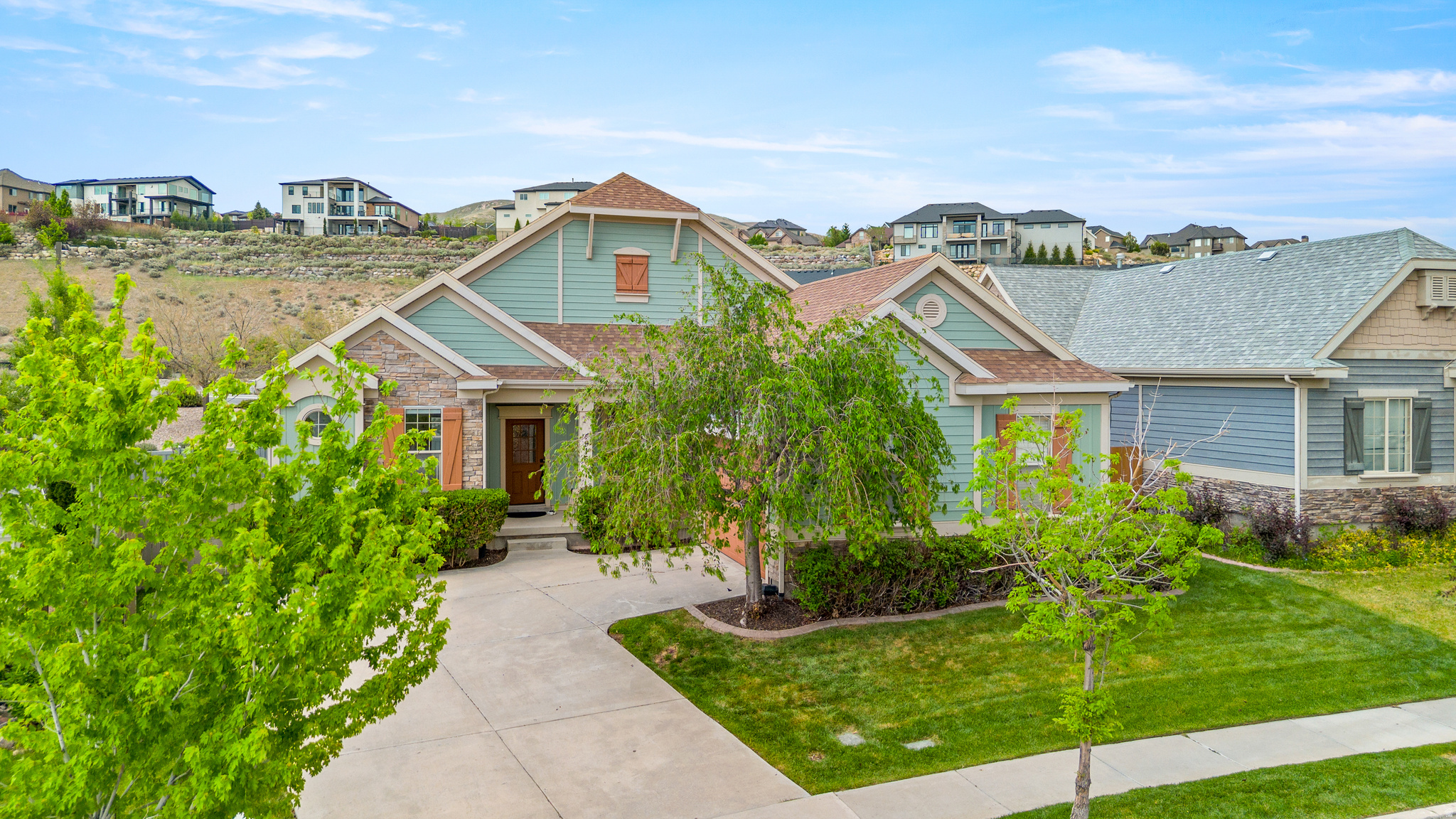 SHADOW RIDGE - Residential