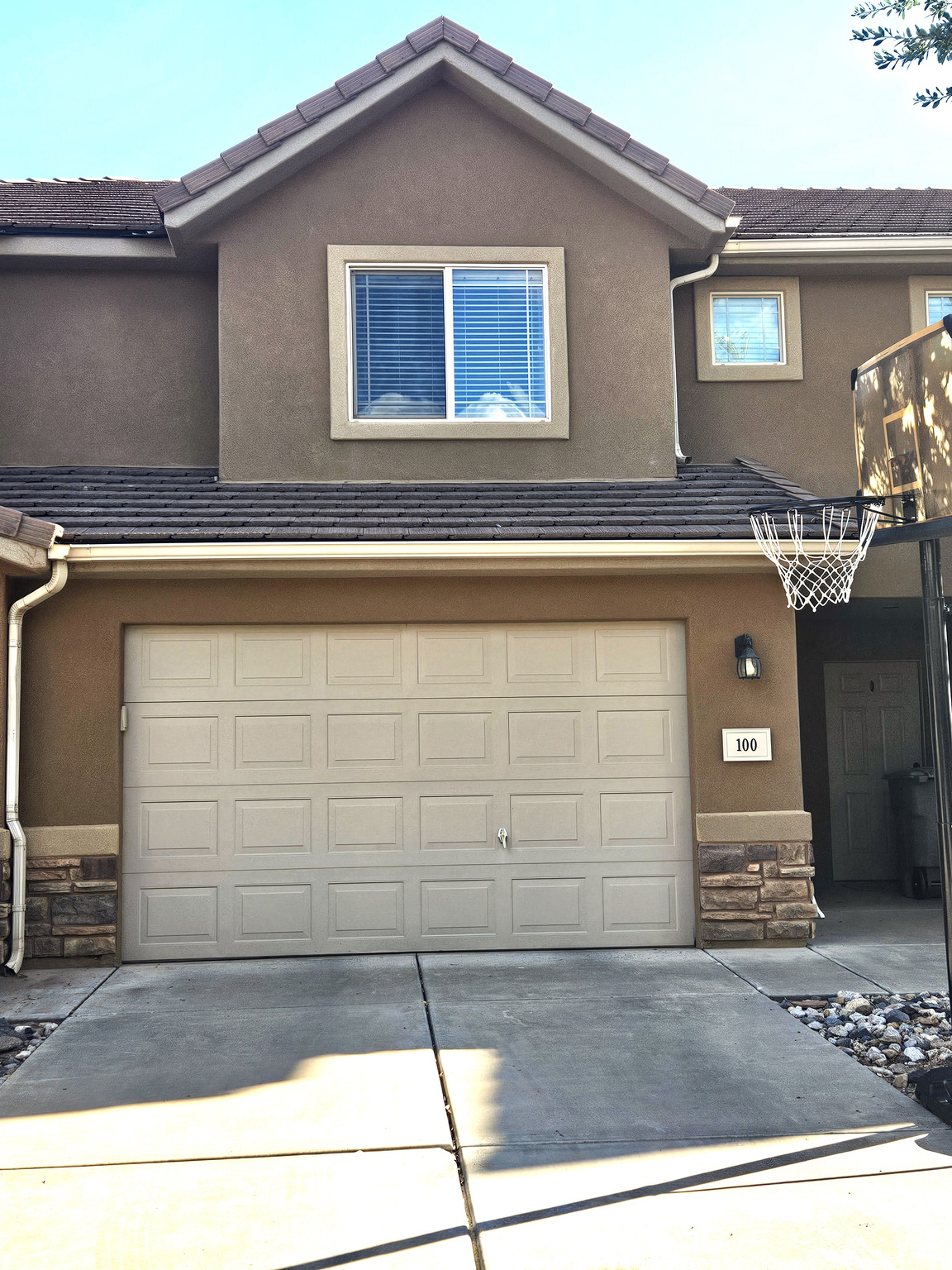 BLUFF VIEW TOWNHOMES PH 1 - Residential