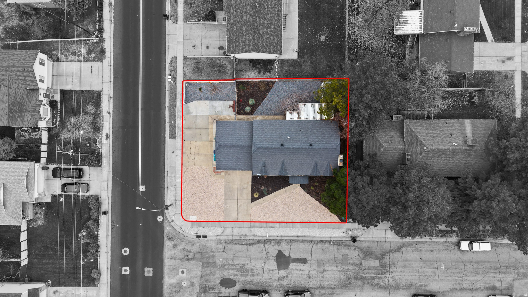 TOWN & COUNTRY ESTAT - Residential