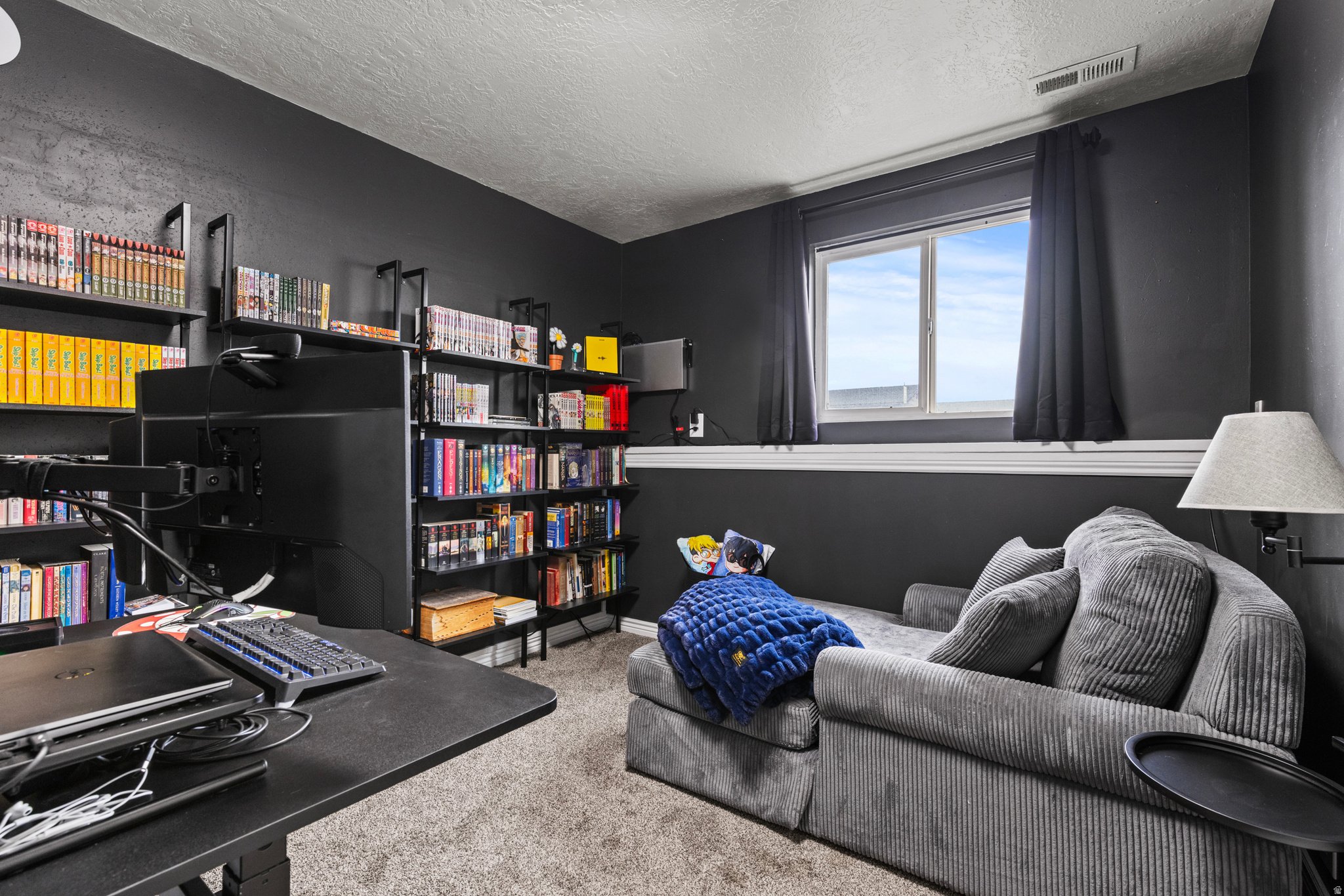 TOWN & COUNTRY ESTAT - Residential