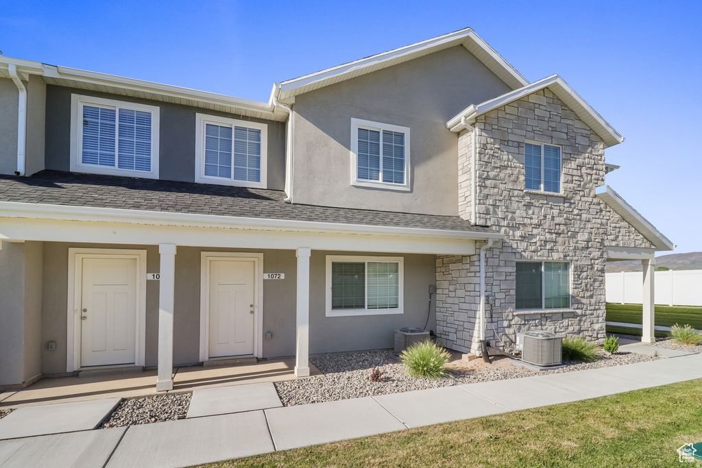 Photo of 1054 E 2220 S, Heber City, UT 84032 (MLS # 2141614)
