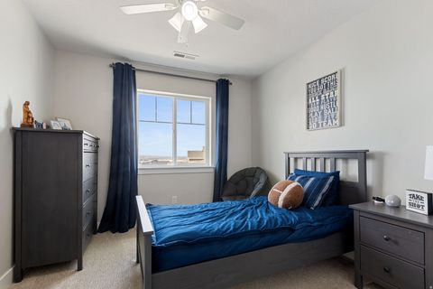 Tiny photo for 572 E ROCKWELL VIS, Draper, UT 84020 (MLS # 2147749)