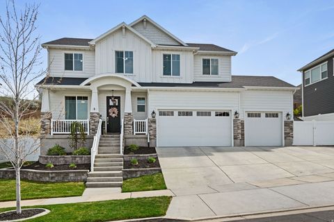 Photo of 572 E ROCKWELL VIS, Draper, UT 84020 (MLS # 2147749)