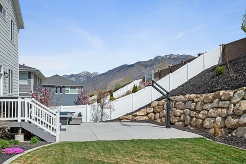 Tiny photo for 572 E ROCKWELL VIS, Draper, UT 84020 (MLS # 2147749)