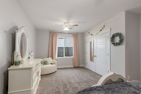 Tiny photo for 572 E ROCKWELL VIS, Draper, UT 84020 (MLS # 2147749)