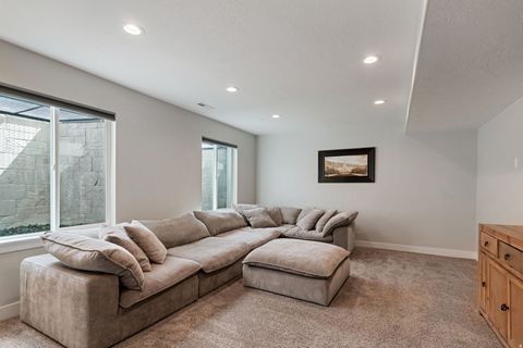 Tiny photo for 572 E ROCKWELL VIS, Draper, UT 84020 (MLS # 2147749)