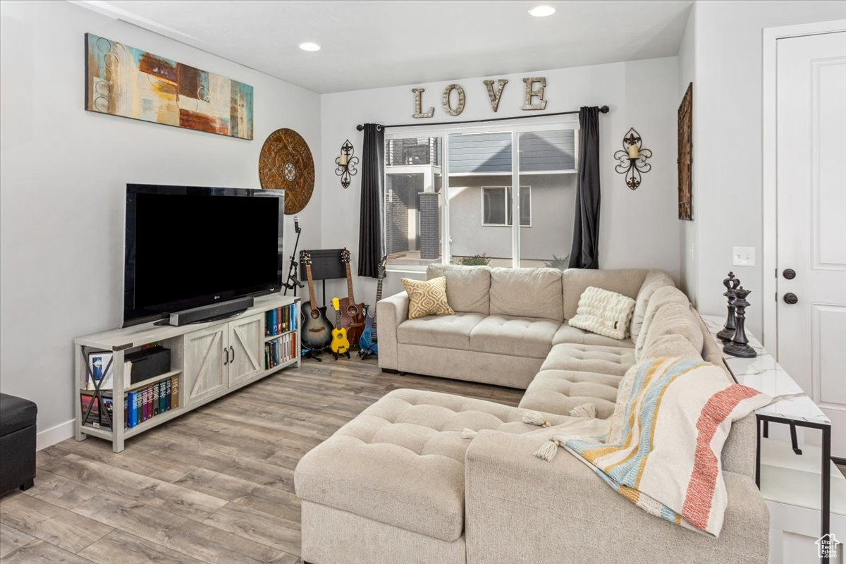 DAY RANCH TOWNS PHASE 2 - Residential