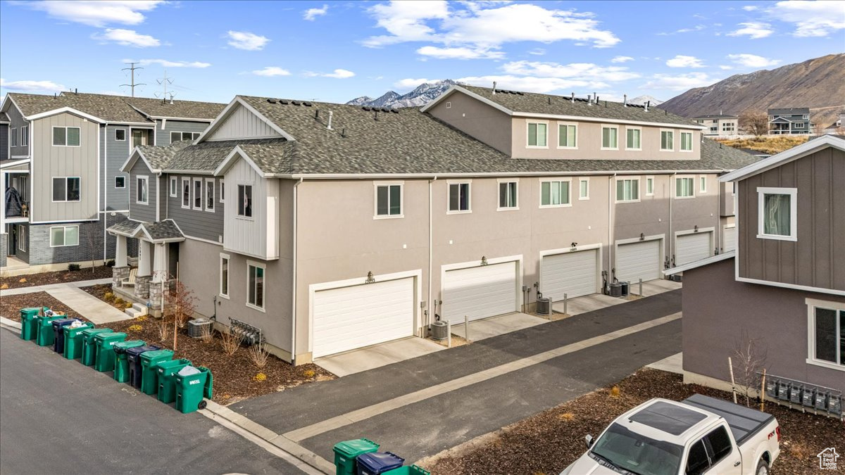 DAY RANCH TOWNS PHASE 2 - Residential