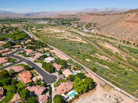 Tiny photo for 2712 RIO VISTA DR, Saint George, UT 84790 (MLS # 2129490)