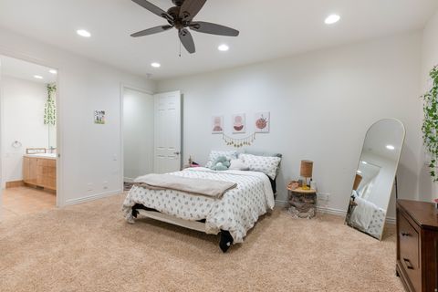 Tiny photo for 2712 RIO VISTA DR, Saint George, UT 84790 (MLS # 2129490)