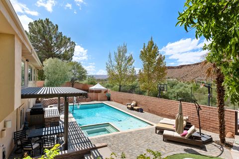 Tiny photo for 2712 RIO VISTA DR, Saint George, UT 84790 (MLS # 2129490)