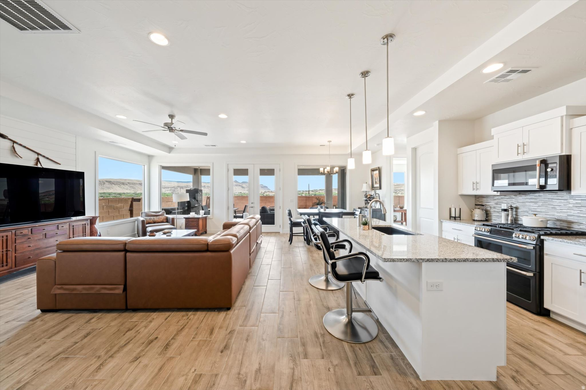 PAINTED SANDS PH 1 - Residential