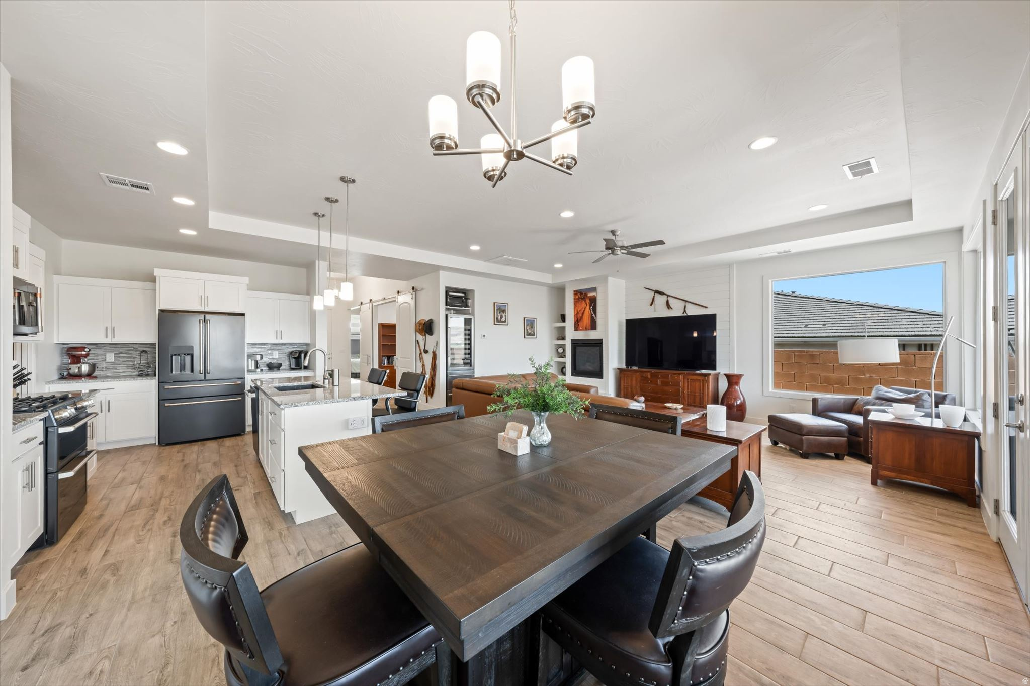 PAINTED SANDS PH 1 - Residential