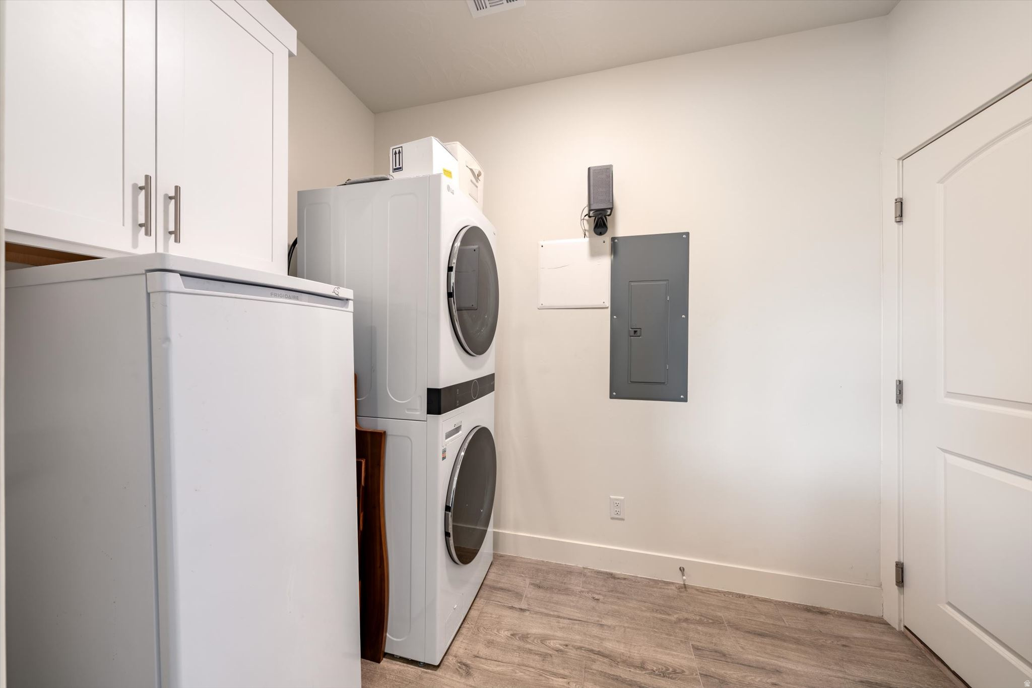 PAINTED SANDS PH 1 - Residential
