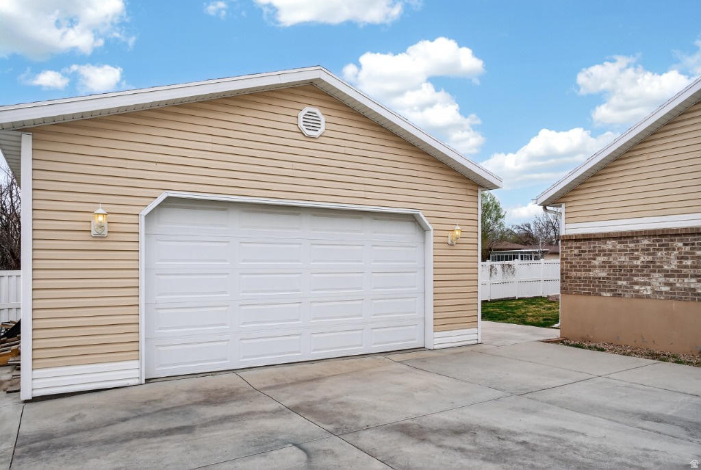 MEADOWPOINTE 1 - Residential