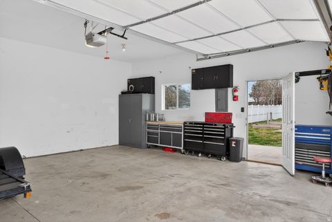 Tiny photo for 2487 W LUSTERPOINTE LN, West Jordan, UT 84088 (MLS # 2144068)