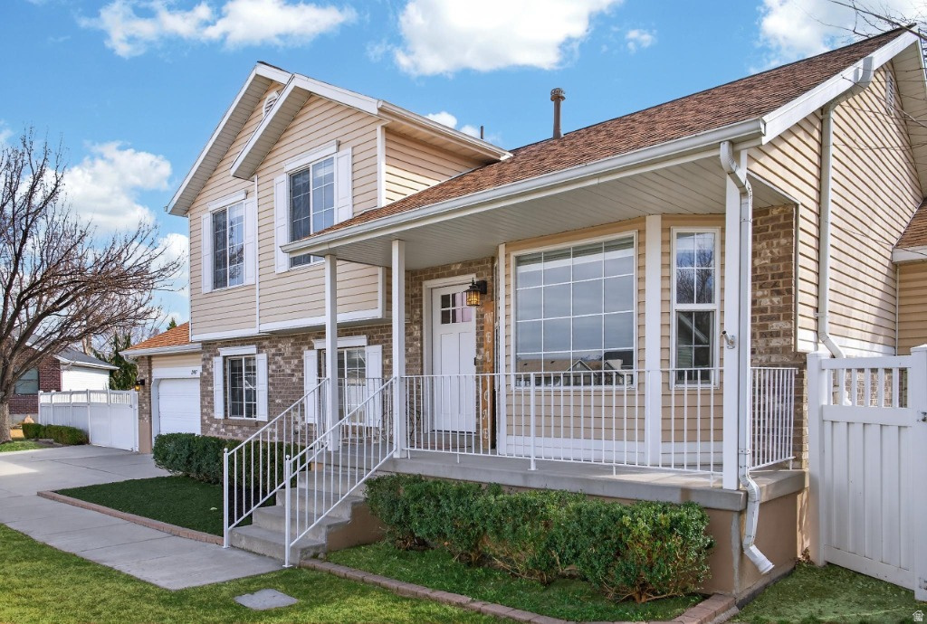 MEADOWPOINTE 1 - Residential