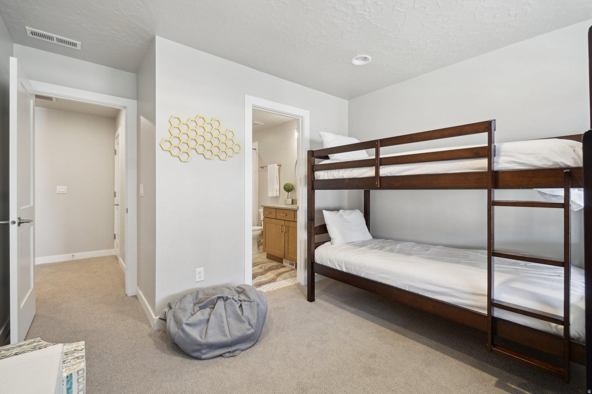 SILVER CREEK - Residential