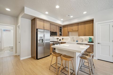 Tiny photo for 6698 PURPLE POPPY LN #11, Park City, UT 84098 (MLS # 2130632)