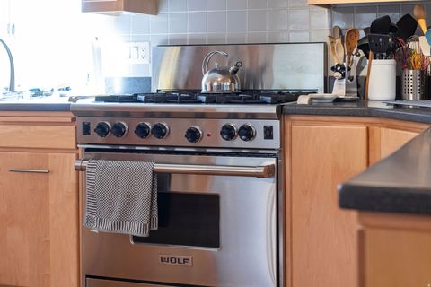 Tiny photo for 1511 E 2050 N, North Logan, UT 84341 (MLS # 2150551)